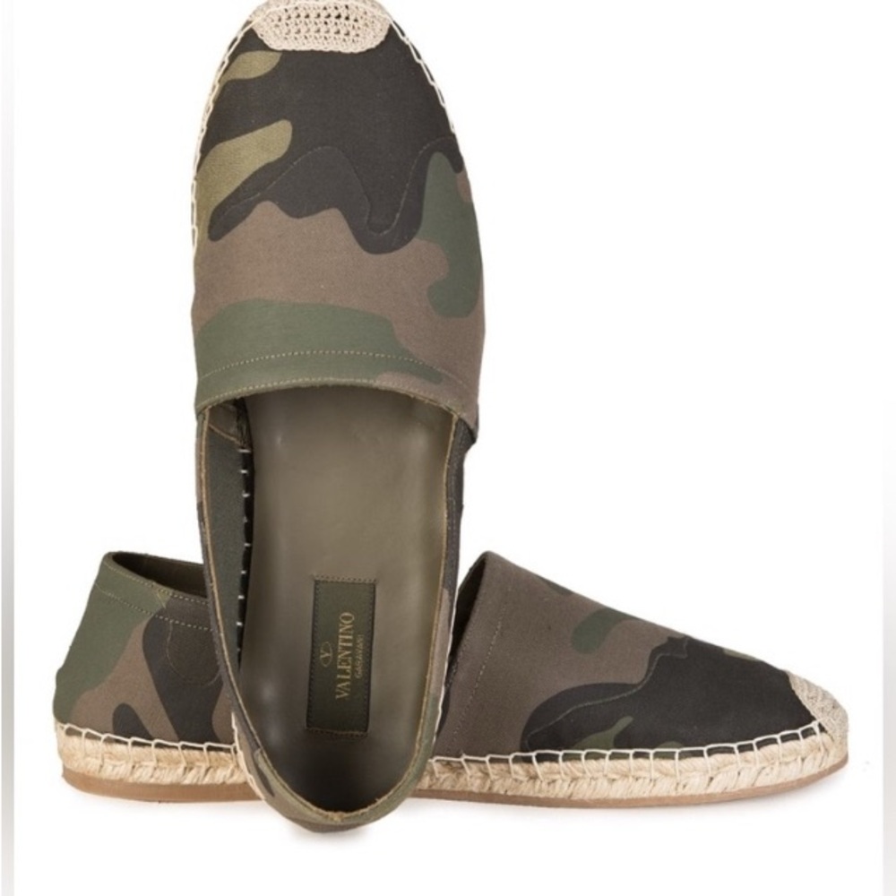 🔴SOLD🔴 ✨HOT✨VALENTINO camouflage espadrilles